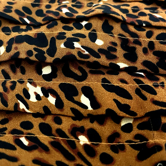 NWT Larry Levine Animal Print Skirt Tiered Lined SZ 10 Cheetah Leopard Edgy - Picture 3 of 9